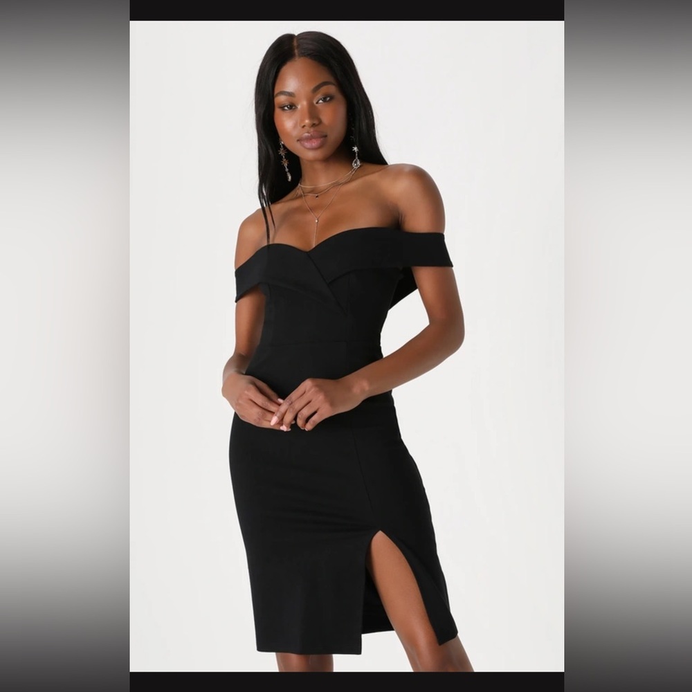 Lulus black off the shoulder body on dress, NWT